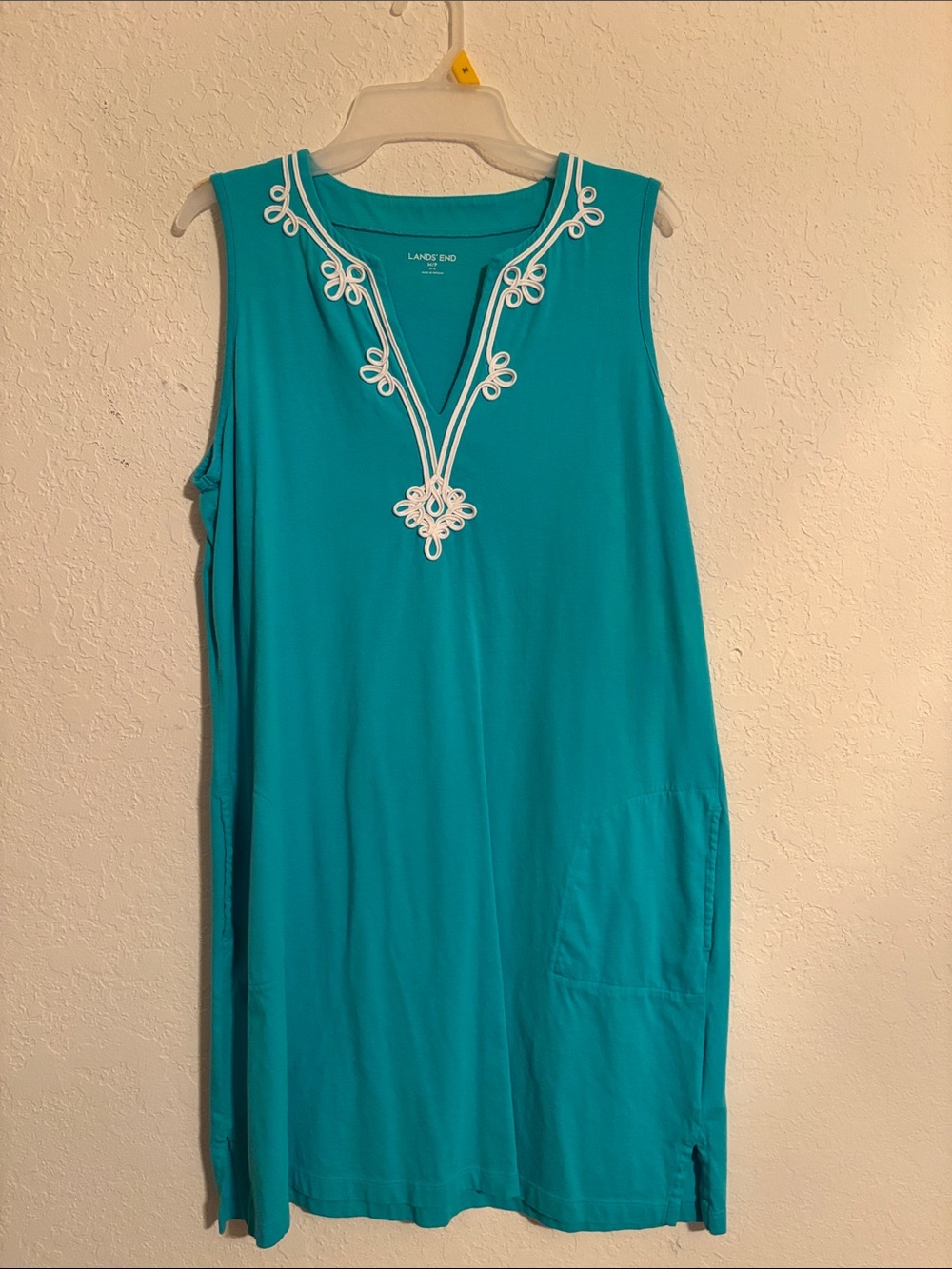 Lands' End Turquoise Sleeveless V-Neck Tunic with White Embroidery Size M/P